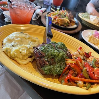 Agave Cocina & Cantina - Carne & Chimichurri - Bars Near Me - Kent, Washington Agave Cocina & Cantina - Carne & Chimichurri - Bars Near Me - Kent, Washington