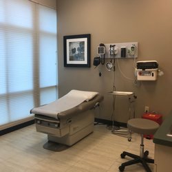 AdventHealth Medical Group Family Medicine at Celebration - Patient exam room