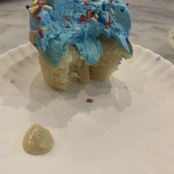 Molly's Cupcakes - Cupcakes Near Me - Chicago, Illinois Molly's Cupcakes - Cupcakes Near Me - Chicago, Illinois