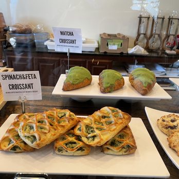 Cafe Big Mug - The various baked goods on display - Coffee & Tea Near Me - Santa Clara, California