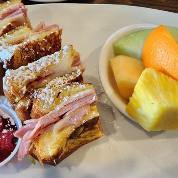 Broken Yolk Cafe - Monte Cristo w/fruit - Breakfast & Brunch Near Me - Fullerton, California Broken Yolk Cafe - Monte Cristo w/fruit - Breakfast & Brunch Near Me - Fullerton, California