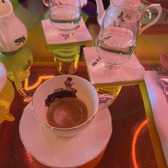 Sketch - Coffee and water - French Near Me - London, XGL Sketch - Coffee and water - French Near Me - London, XGL