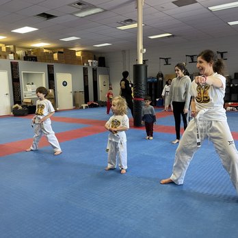 Tom Vo's Taekwondo - The family that kicks together, sticks together. - Taekwondo Near Me - Westminster, California Tom Vo's Taekwondo - The family that kicks together, sticks together. - Taekwondo Near Me - Westminster, California