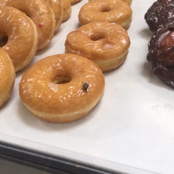 WinCo Foods - A fly in the donut case - Grocery Near Me - Coeur d'Alene, Idaho WinCo Foods - A fly in the donut case - Grocery Near Me - Coeur d'Alene, Idaho