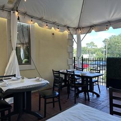 Solo Bella - Outdoor area. Very nice ambiance
