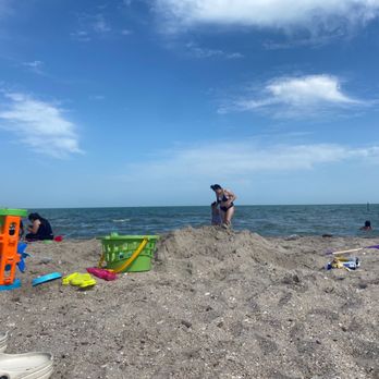 McGee Beach - Beaches Near Me - Corpus Christi, Texas