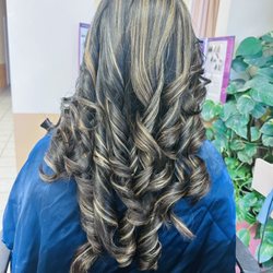 L & L salon - Looks really beautiful on my face. Highly recommend. I paid 100$ for this highlighter. Price is affordable. Staff is good.