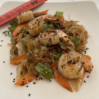 M Brothers at Mayo - Vegetable Pancit with shrimp - French Near Me - Jacksonville, Florida