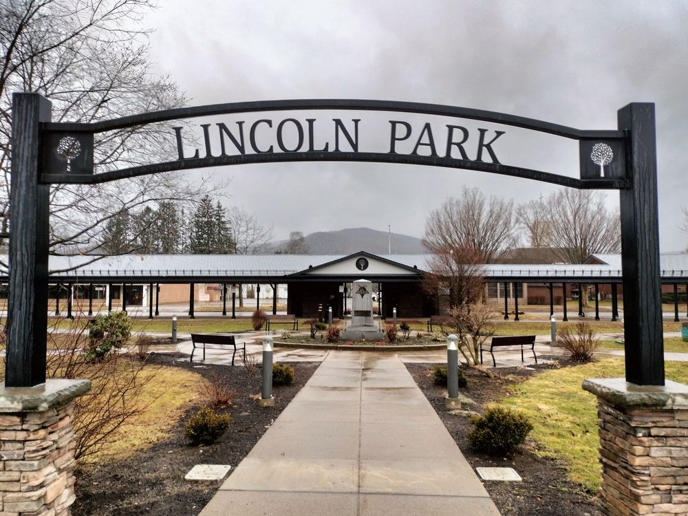 Social spots from Lincoln Park