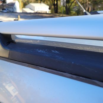 Flagship Carwash - Roof rack. Didn't wipe or wash under. - Car Wash Near Me - Springfield, Virginia