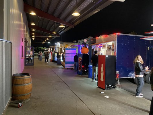 The Yard Food Park by null
