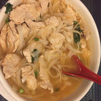 Raan Thai - Tam yam noodle (Pork lemon-grass entree)-- good, but a little boring compared to the burst of flavor you'll get in other entrees - Thai Near Me - Smithtown, New York