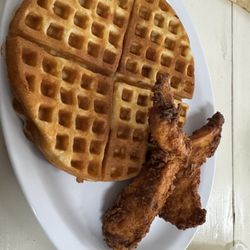 Herb & Earnie's - The Roscoe