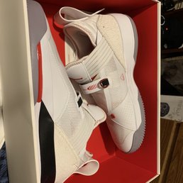 Jordan 33 SE