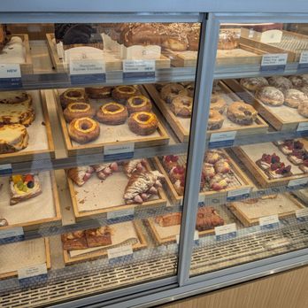 Paris Baguette - Mmmmmm - Bakeries Near Me - Montvale, New Jersey Paris Baguette - Mmmmmm - Bakeries Near Me - Montvale, New Jersey
