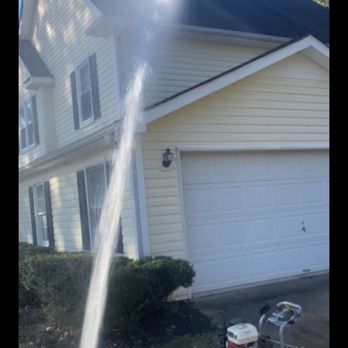 Stellar Tractor Works - Home washing, mold removal and pressure washing - Lawn Services Near Me Stellar Tractor Works - Home washing, mold removal and pressure washing - Lawn Services Near Me