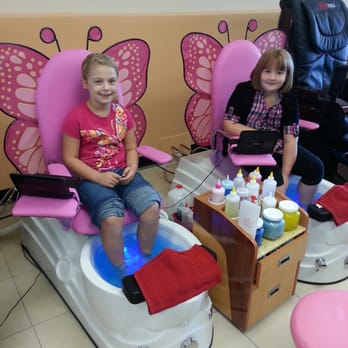 Zen Nails - Lil customers! - Nail Salons Near Me - Arnold, Missouri Zen Nails - Lil customers! - Nail Salons Near Me - Arnold, Missouri