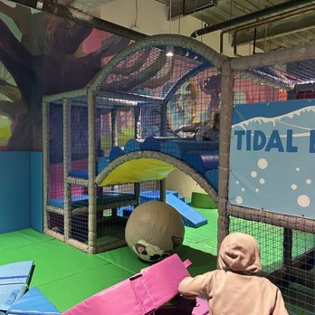 Scramble Parkour - Indoor Playcenter Near Me - Arlington, Virginia
