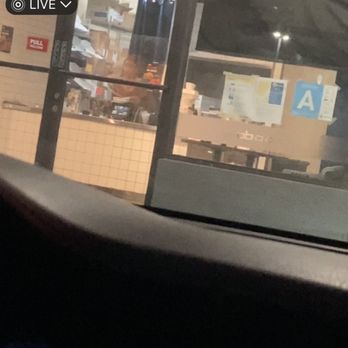 bb.q Chicken Gardena - Picture taken 9:19PM - Chicken Wings Near Me - Gardena, California bb.q Chicken Gardena - Picture taken 9:19PM - Chicken Wings Near Me - Gardena, California
