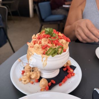 The Attic - Mac & Cheetos - Breakfast & Brunch Near Me - Long Beach, California