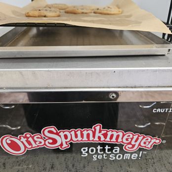 Grease Monkey - Fresh made cookies. Yum. - Oil Change Stations Near Me - Houston, Texas Grease Monkey - Fresh made cookies. Yum. - Oil Change Stations Near Me - Houston, Texas