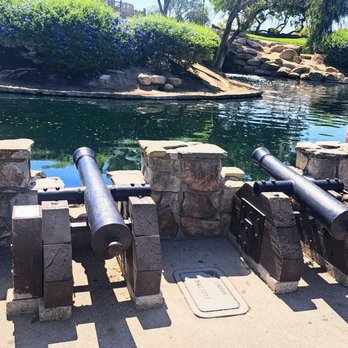 Heritage Park - Cannons - Parks Near Me - Cerritos, California