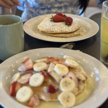 Toast - Strawberry Banana Pancakes Nutella Stuffed Pancakes - American Near Me - Sugar Land, Texas