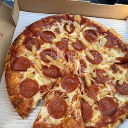 Wyse Guys Pizzeria