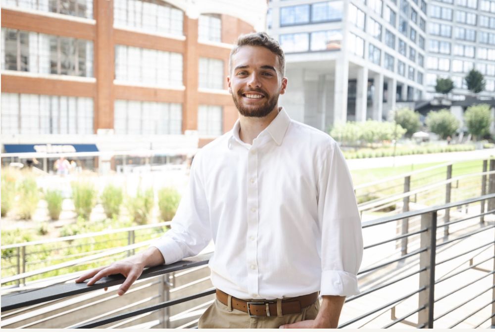 IAN CALABRIA KELLER KNAPP Updated August 2024 1027 Monroe Dr NE