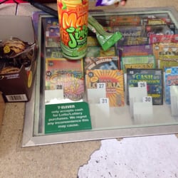 7-Eleven - Nice and clean place