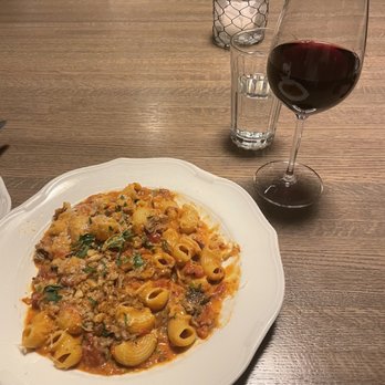 etta - Bucktown - Rigatoni with Lamb and Pinot Noir Bacchus - Pizza Near Me - Chicago, Illinois