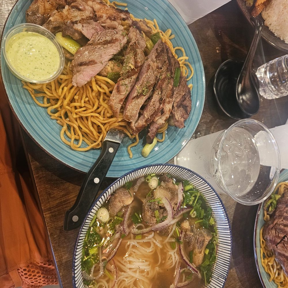 OMELI Kitchen - Medium ribeye garlic noodle and oxtail pho - Vietnamese Near Me - Fullerton, California OMELI Kitchen - Medium ribeye garlic noodle and oxtail pho - Vietnamese Near Me - Fullerton, California