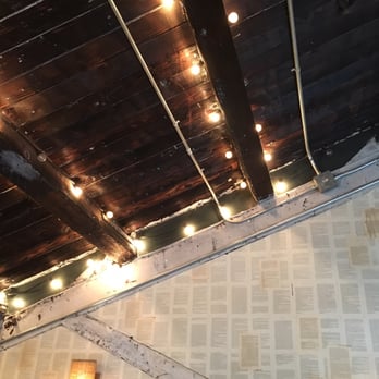 Citizen - Detail of wallpaper and ceiling. - Coffee & Tea Near Me - Seattle, Washington