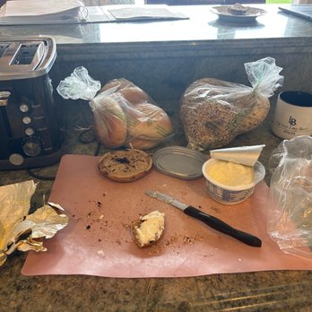 Bagel Market Cafe - I'm bringing a dozen bagels to my buddies in San Diego because they are that good. - Bagels Near Me - Santa Barbara, California