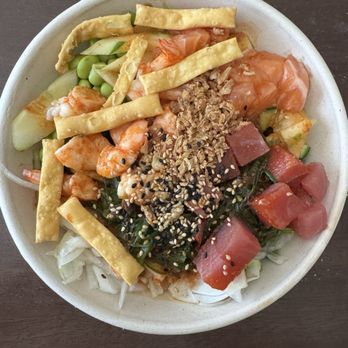 Poke Bros - The Duke (Mix) - Poke Near Me - Columbus, Ohio Poke Bros - The Duke (Mix) - Poke Near Me - Columbus, Ohio