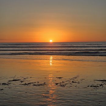 Surfer Beach Hotel - Beautiful sunset - San Diego, CA