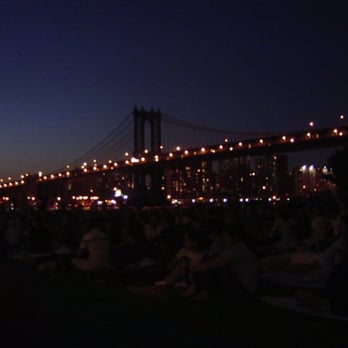 Empire-Fulton Ferry State Park - Parks Near Me - Brooklyn, New York