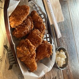 Yangyum (양념치킨) Half size Yangyum (양념치킨) Half size
