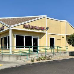Pho Lee Hoa Phat