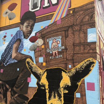 Story Ave Mural - Public Art Near Me - Louisville, Kentucky Story Ave Mural - Public Art Near Me - Louisville, Kentucky