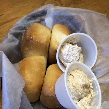 Texas Roadhouse - Rolls! - Barbeque Near Me - Louisville, Kentucky