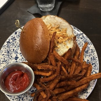 Southern Social - Chicken sandwich, sweet potato fries - Southern Near Me - Eagan, Minnesota Southern Social - Chicken sandwich, sweet potato fries - Southern Near Me - Eagan, Minnesota
