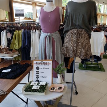 Dress Up - Women's Clothing Near Me - Nashville, Tennessee Dress Up - Women's Clothing Near Me - Nashville, Tennessee