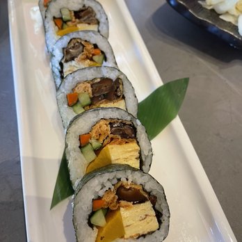 Eighty-Eight Sushi & Ramen - Futo Maki $10 - Sushi Bars Near Me - Mountain View, California Eighty-Eight Sushi & Ramen - Futo Maki $10 - Sushi Bars Near Me - Mountain View, California