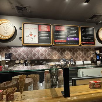 Salt & Straw - Ice Cream & Frozen Yogurt Near Me - Miami Beach, Florida Salt & Straw - Ice Cream & Frozen Yogurt Near Me - Miami Beach, Florida