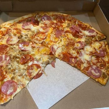 Sal's Pizza Cafe Italian Restaurant - Meat Lovers Pizza - Italian Near Me - Henderson, Texas Sal's Pizza Cafe Italian Restaurant - Meat Lovers Pizza - Italian Near Me - Henderson, Texas