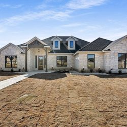 Justin Phillips - Bought this gorgeous home in Salado!