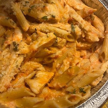 Mezza Luna Pizzeria - penne alla vodka with chicken - Pizza Near Me - Apex, North Carolina