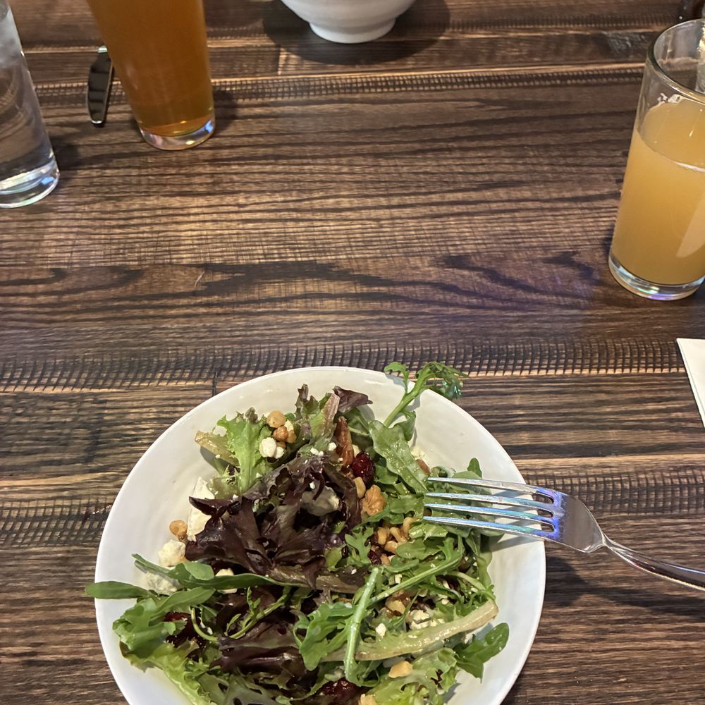 Chickie's & Pete's - Split salad for us! - Sports Bars Near Me - Reno, Nevada Chickie's & Pete's - Split salad for us! - Sports Bars Near Me - Reno, Nevada