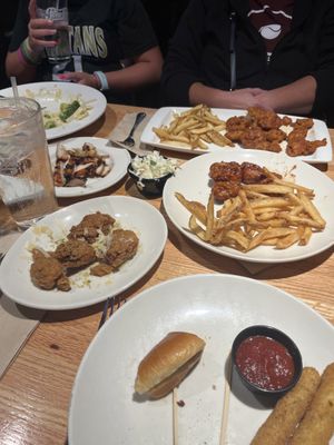 Applebee's Grill + Bar by null